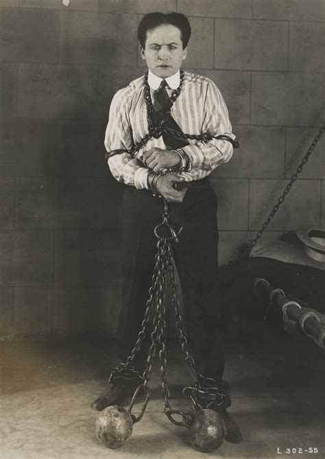 Houdini Revealed: The Truth Behind His Most Famous Tricks